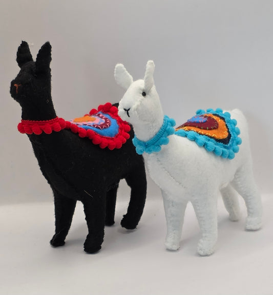 Llama Sewing Kit