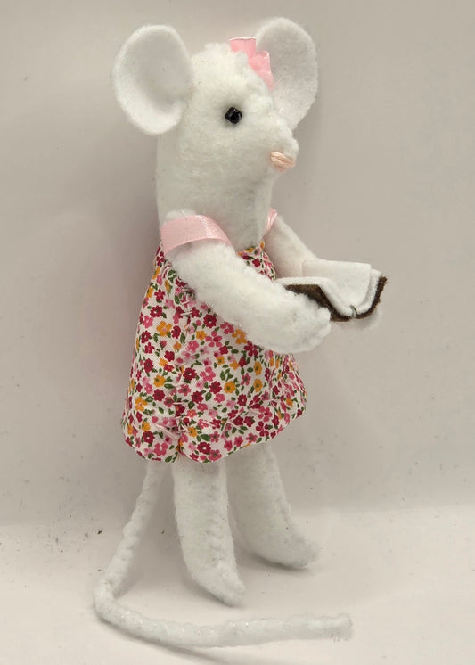 Make A Church Mouse