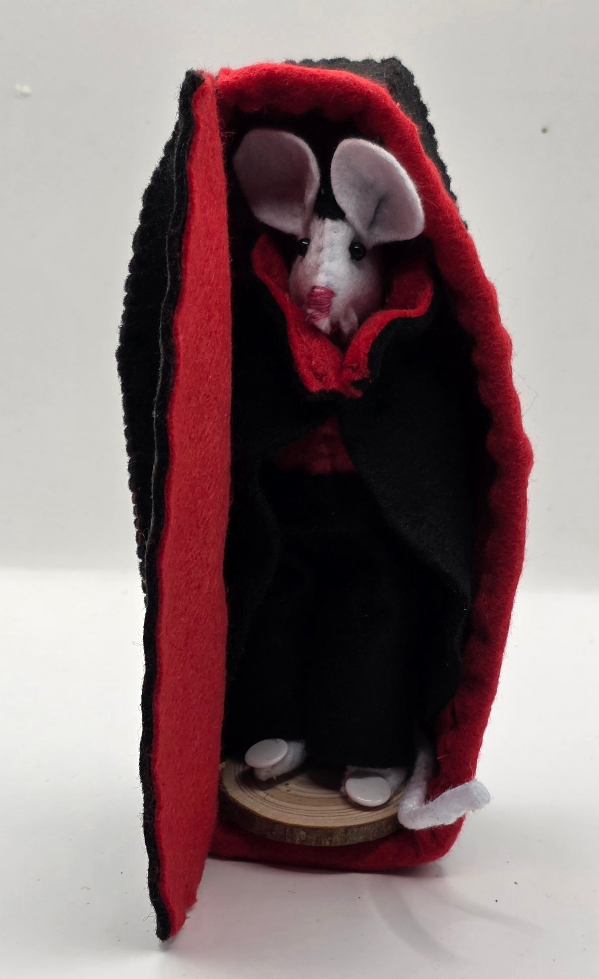 Make a Dracula Mouse Sewing Kit