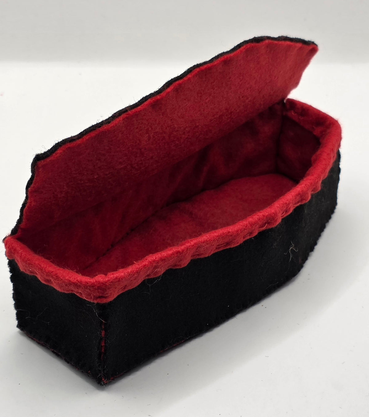 Make a Dracula Mouse Sewing Kit