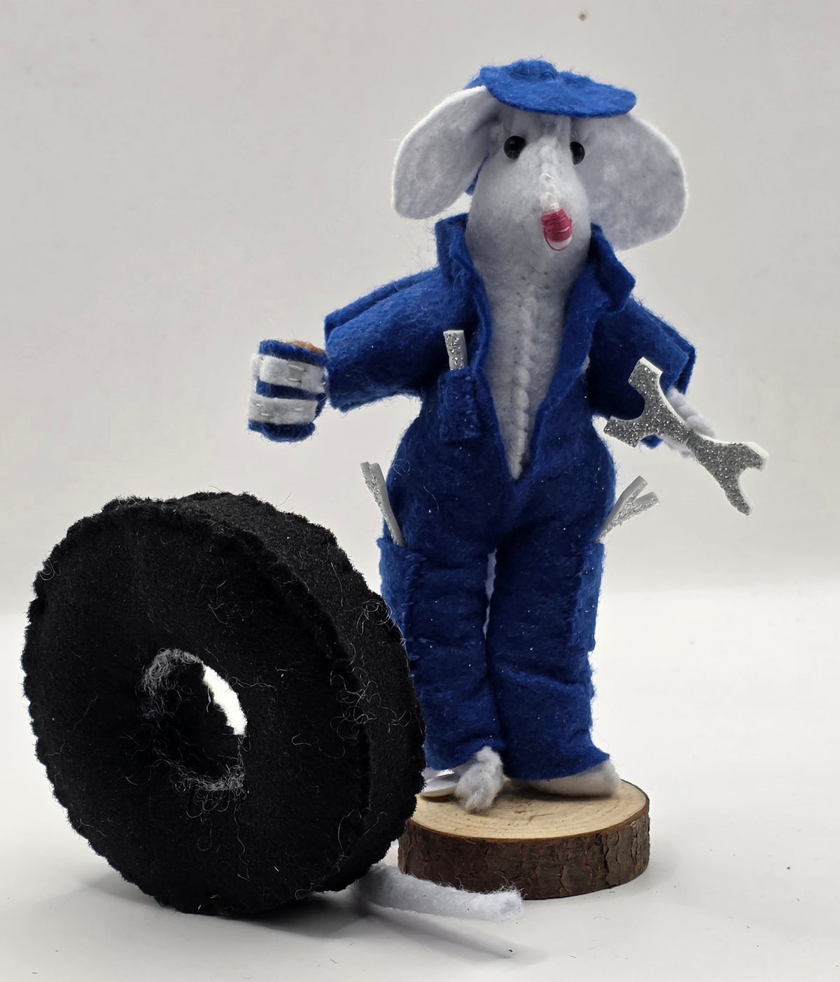 Make a Mechanic Mouse Sewing Kit
