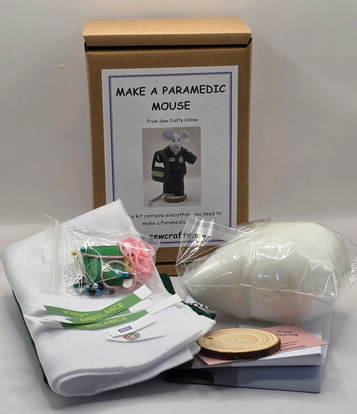 Make a Paramedic Mouse Sewing Kit