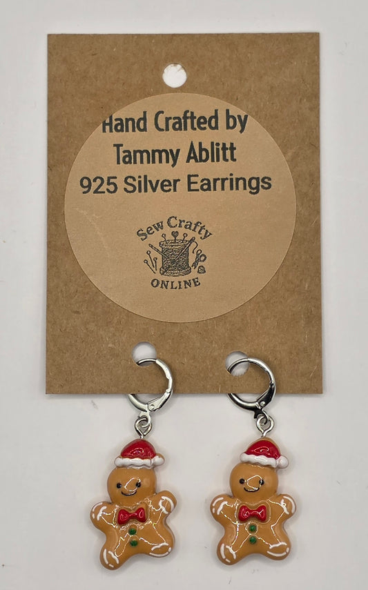925 Silver Gingerbread Man Christmas Earrings.