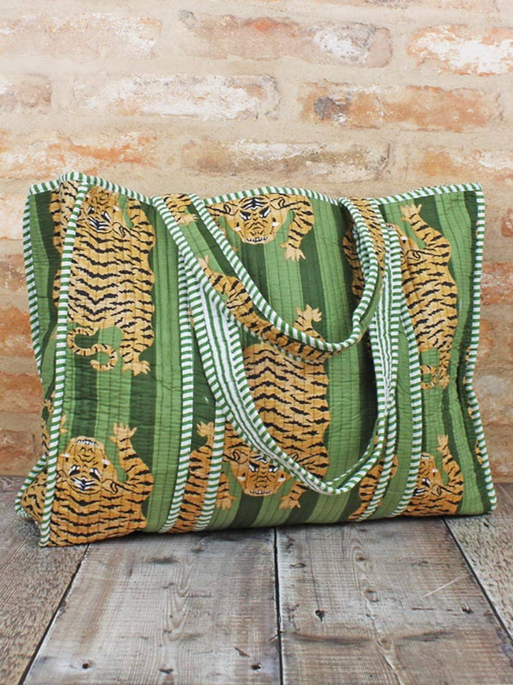 JT6502GN QUILTED COTTON TOTE BAG - TIGER PRINT