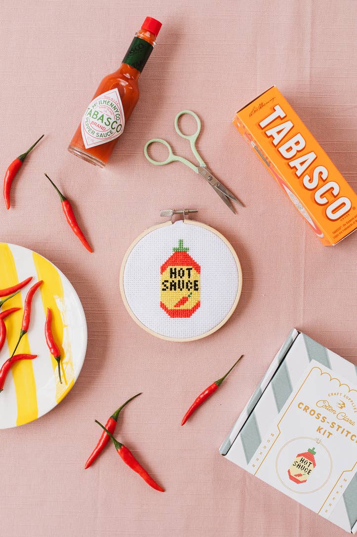 🌶 Hot Sauce Mini Cross Stitch Kit – 4" Hoop Craft Gift for