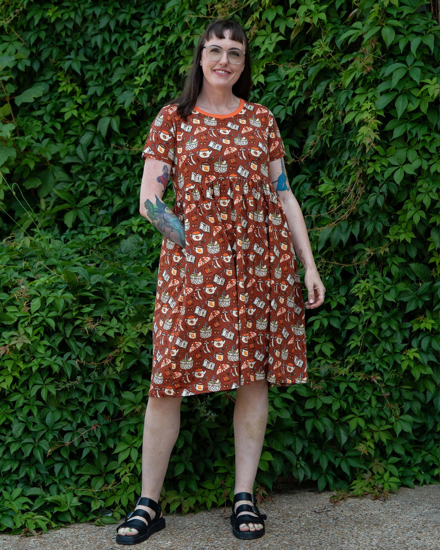 Rebel Romance Mushroom Tea Party Midi Stretch Smock Dress